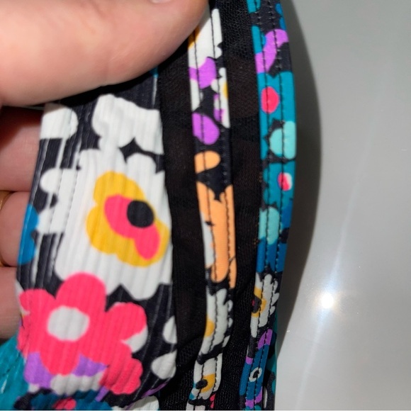 Body Glove Summertime Dita Floral Bikini Bra Deep V Top - Picture 12 of 13